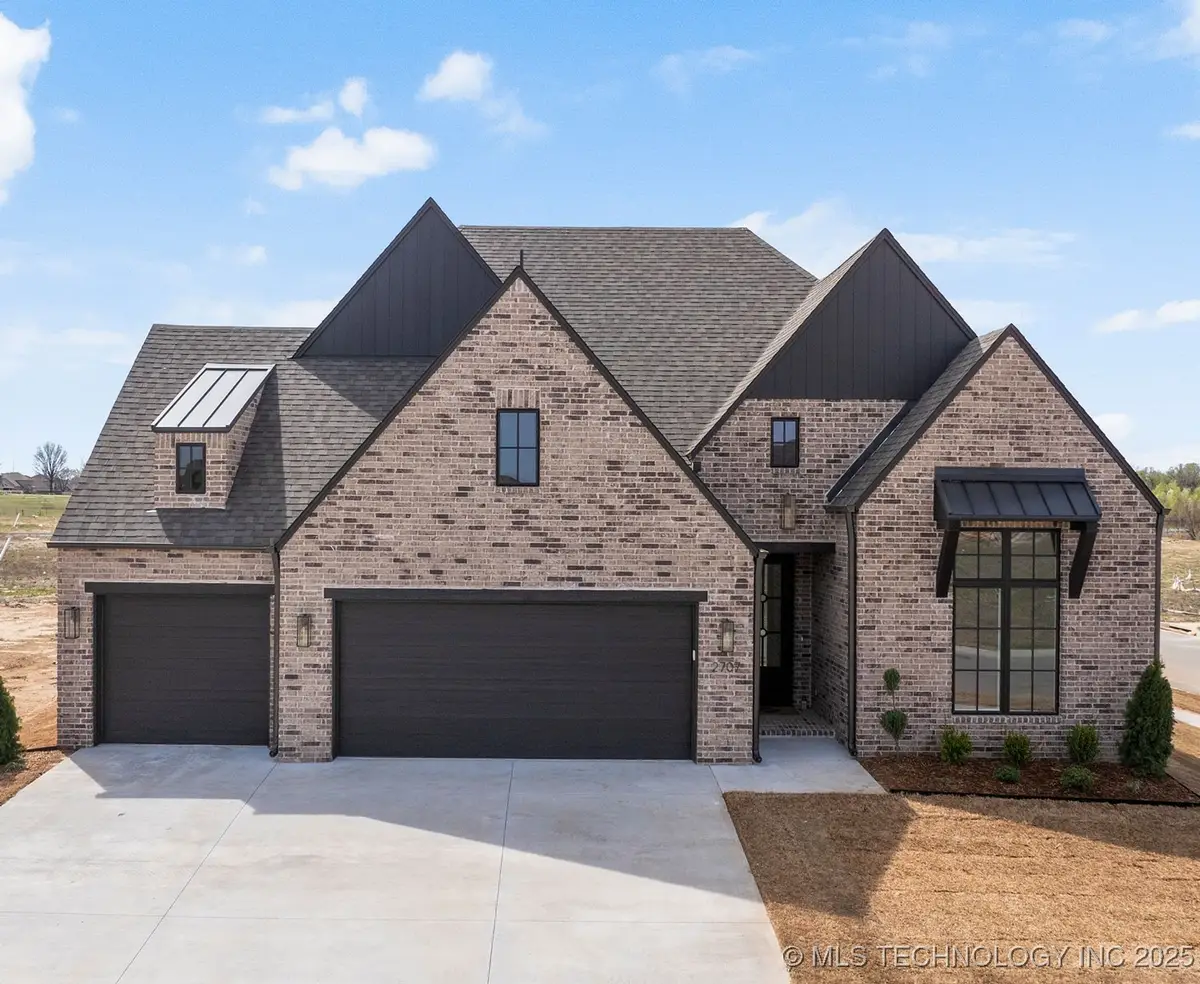 2707 W South Park Place, Broken Arrow, OK 74012 - #1