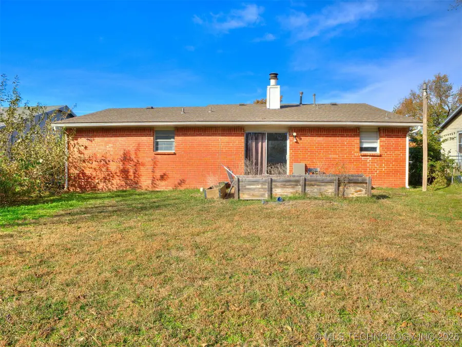 4823 S 27th Avenue W, Tulsa, OK 74107 - Image #3