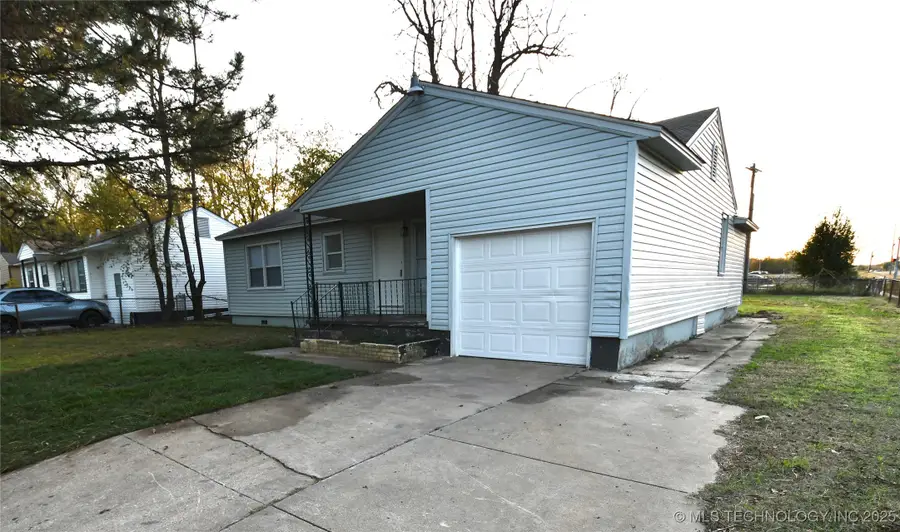 4554 Iroquois Avenue, Tulsa, OK 74106 - Image #2