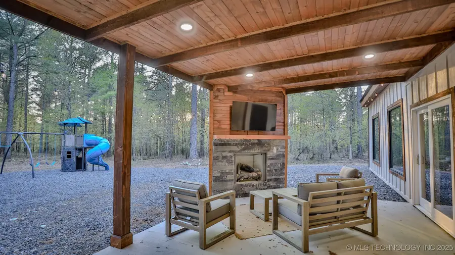 43 Sunrise Sapling Trail, Broken Bow, OK 74728 - Image #3