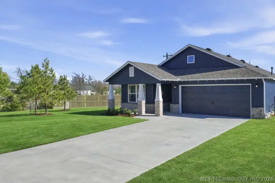 12513 N 134 Avenue, Owasso, OK 74021 - #3