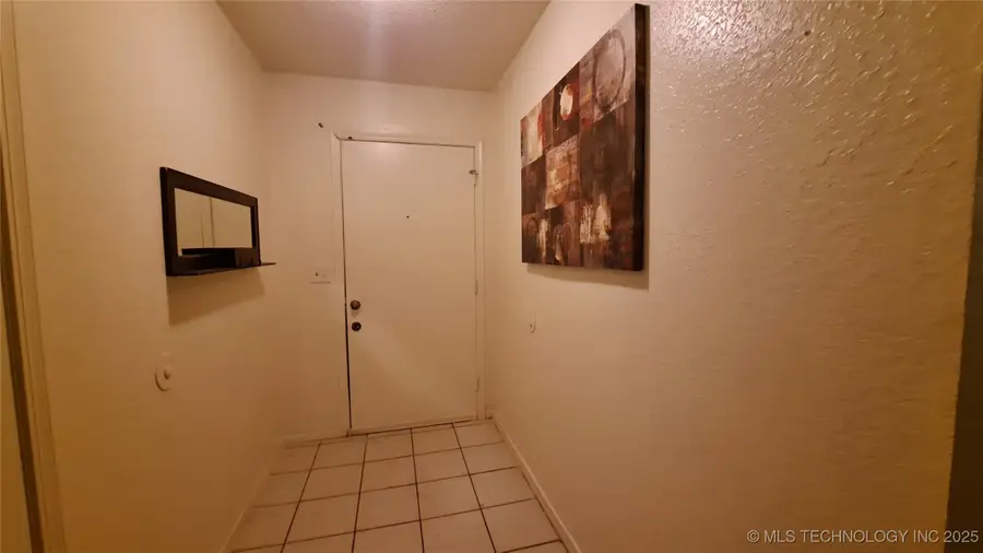 204 E Marshall Court, Tulsa, OK 74106 - Image #2