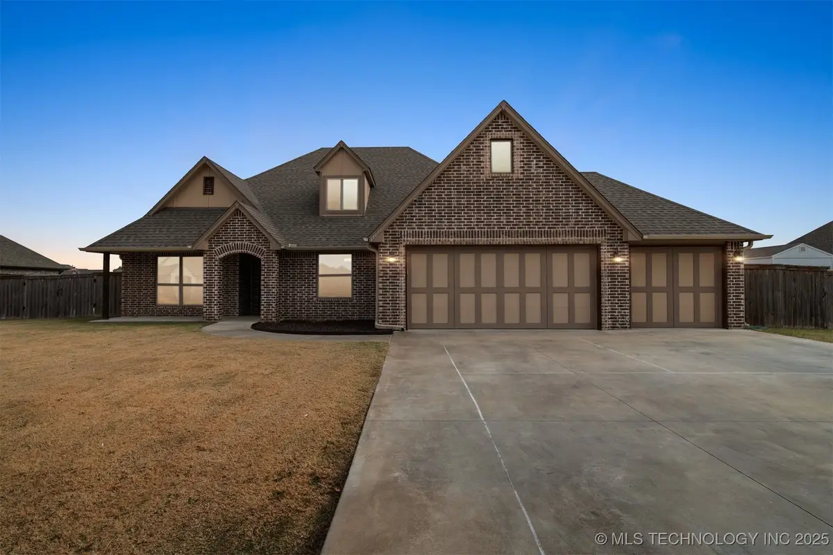 14241 N 68th Avenue E, Collinsville, OK 74021 - Image #1