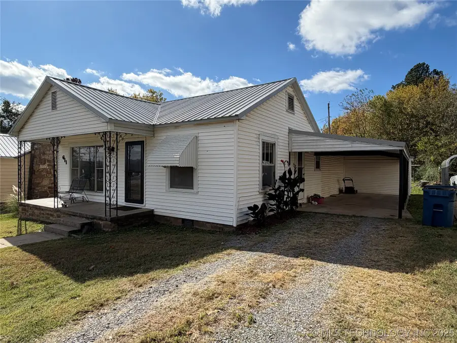 611 SW 9th, Wilburton, OK 74578 - Image #2