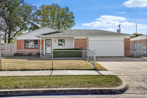 408 E 3rd Street, Owasso, OK 74021