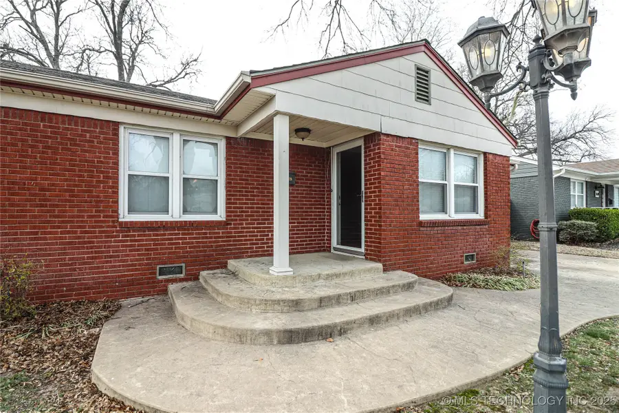 2634 S Urbana Avenue, Tulsa, OK 74114 - Image #2