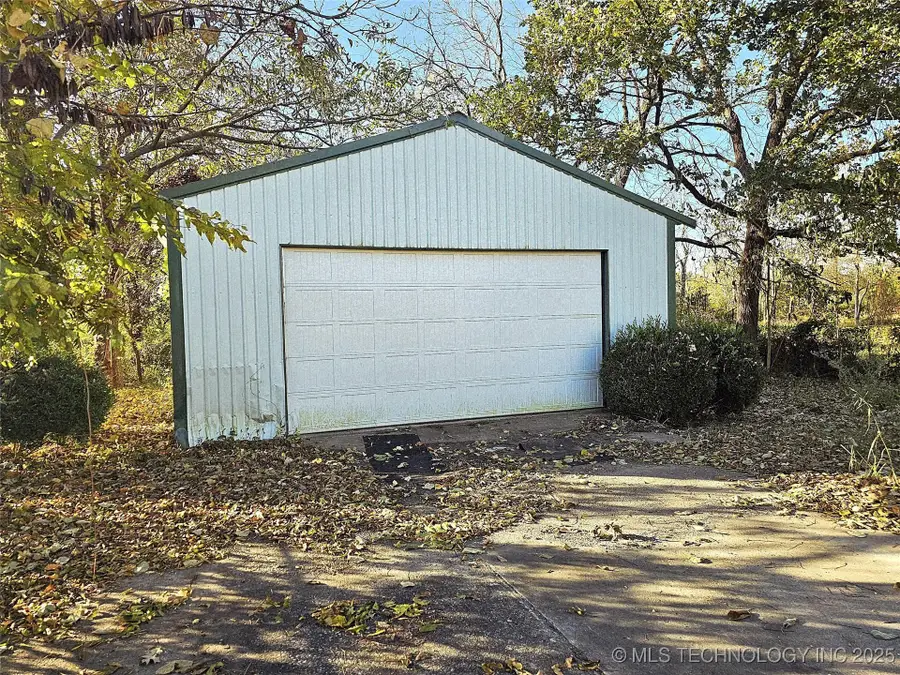 813 W Choctaw Street, Tahlequah, OK 74464 - Image #3