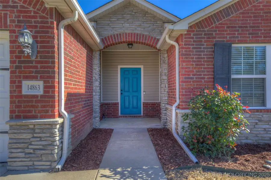 14863 S Hudson Avenue, Bixby, OK 74008 - Image #2