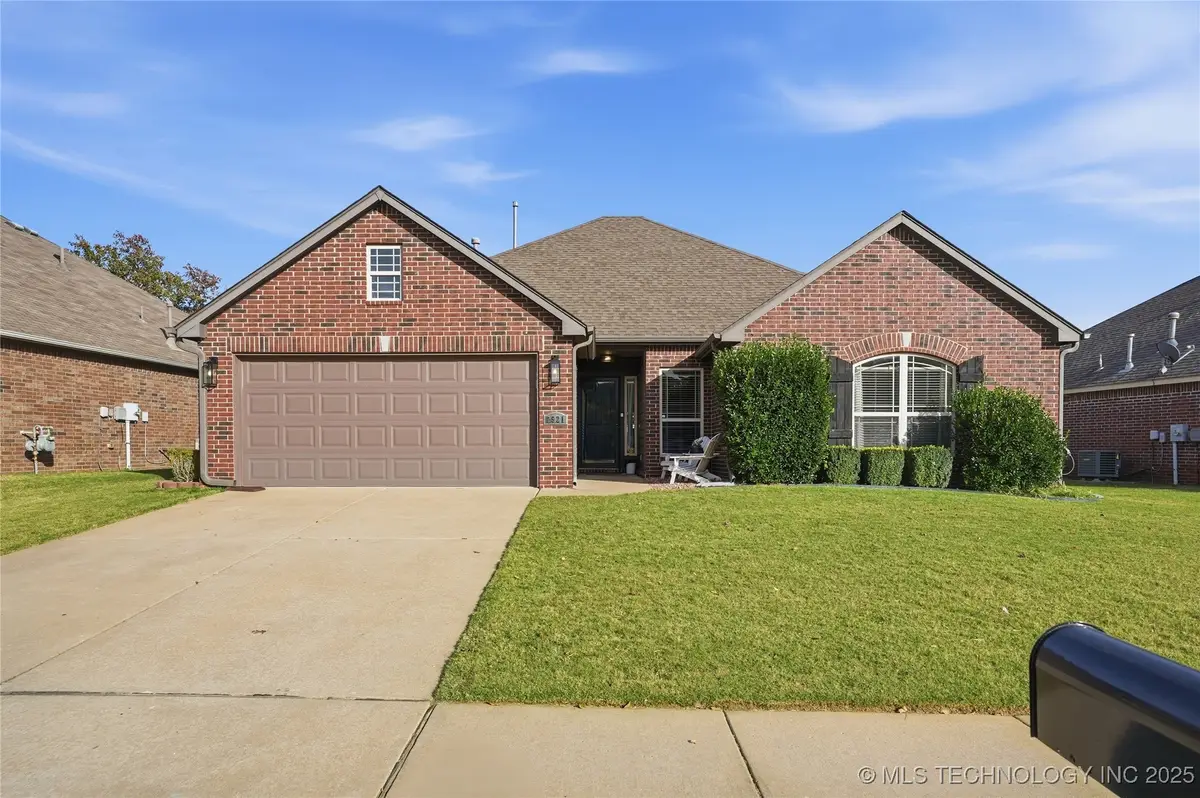 2921 N 1st Street, Broken Arrow, OK 74012 - Image #1