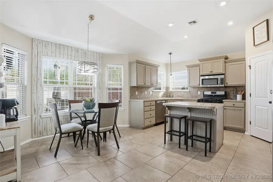 2921 N 1st Street, Broken Arrow, OK 74012 - Image #3