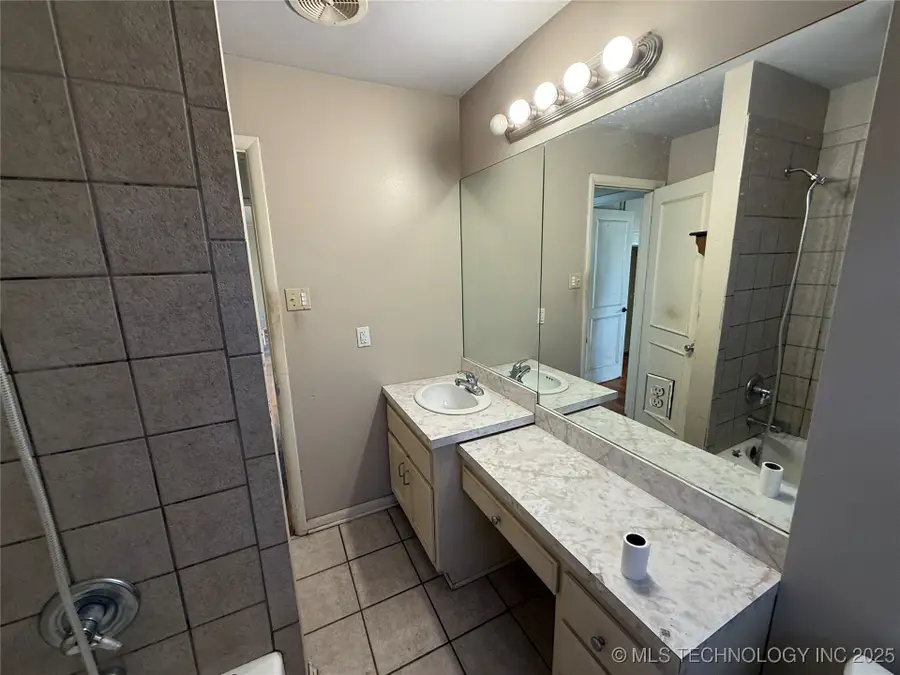 2405 Dayton, Muskogee, OK 74403 - Image #2