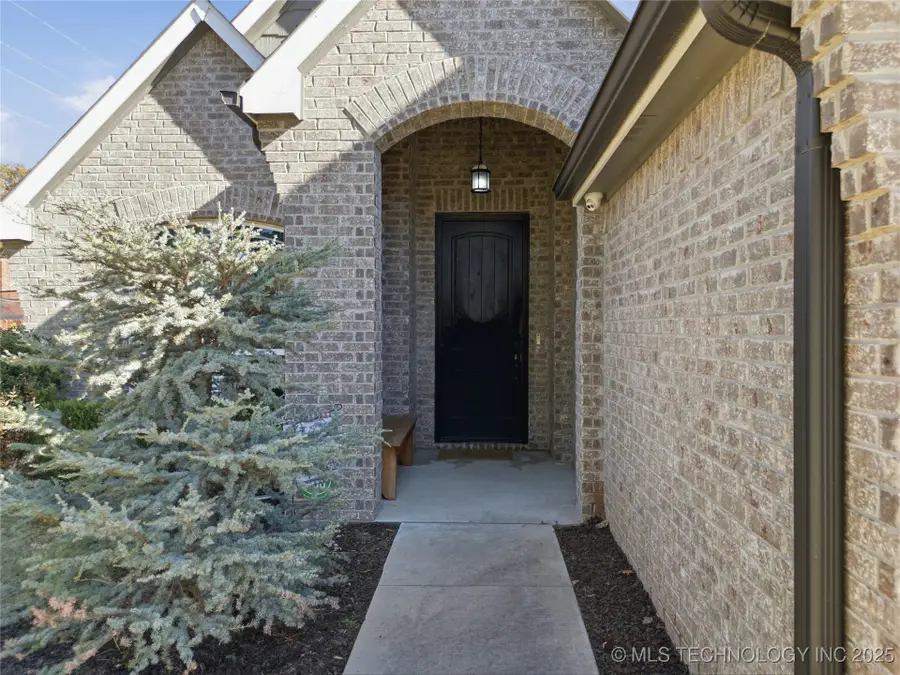 2901 S Gardenia Avenue, Broken Arrow, OK 74012 - Image #3