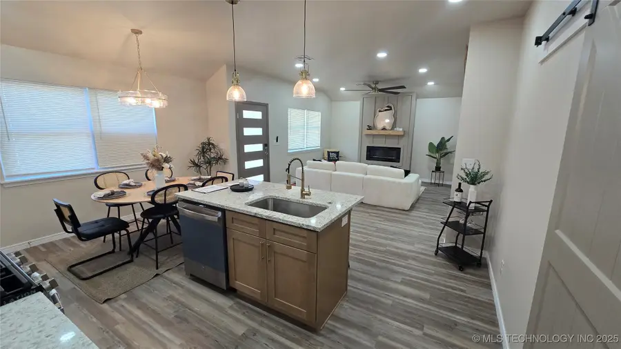 4844 S 34th Avenue W, Tulsa, OK 74107 - Image #3