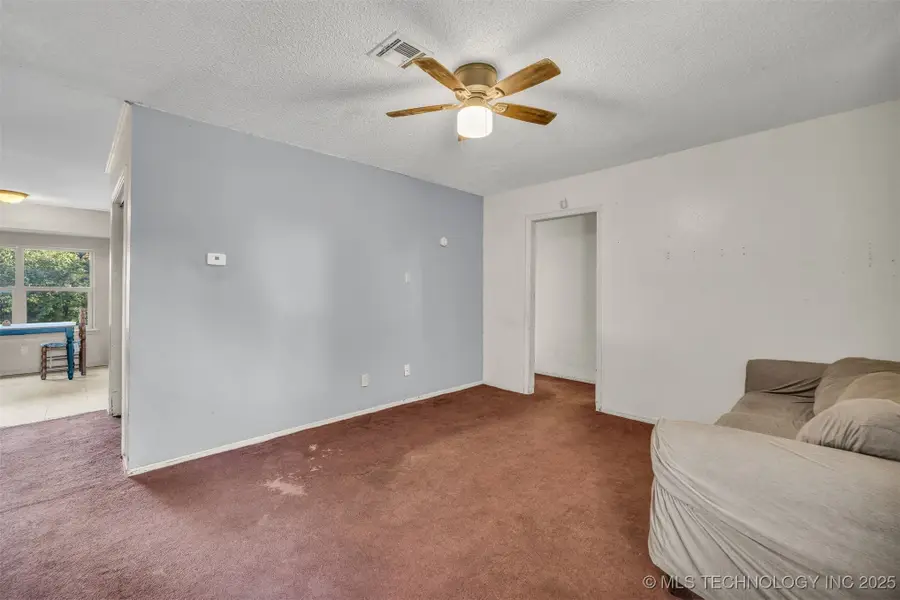 571 W 149th Place, Glenpool, OK 74033 - Image #3