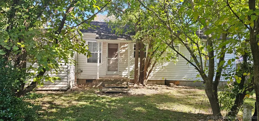 111 N Holly Street, Sallisaw, OK 74955 - Image #2