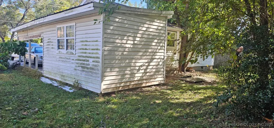 111 N Holly Street, Sallisaw, OK 74955 - Image #3