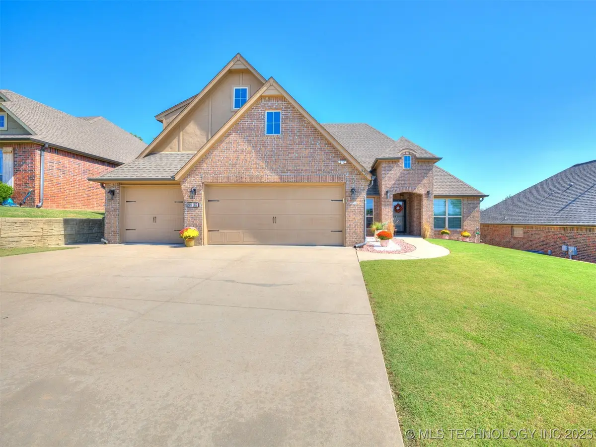 8437 N 77th East Avenue, Owasso, OK 74055 - Image #1