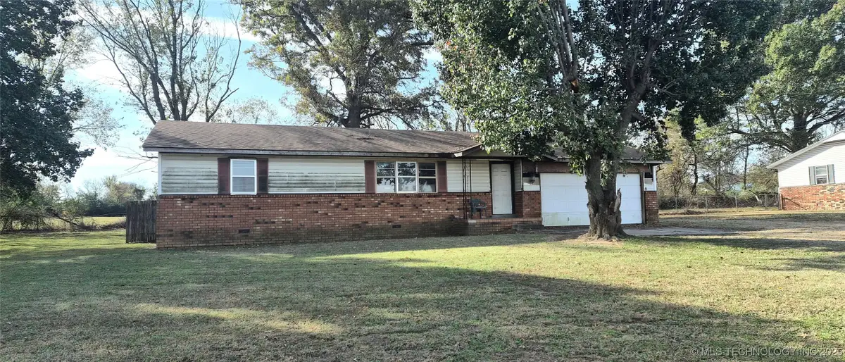 1294 Old Highway 33, Chouteau, OK 74337 - Image #1