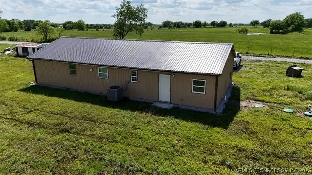 8234 E 400, Strang, OK 74367 - Image #2