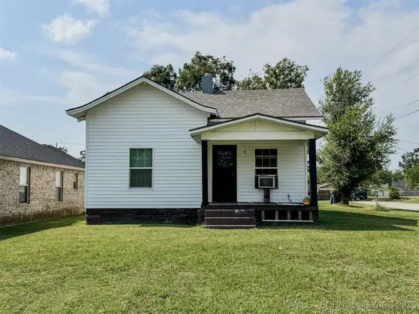 221 N Dorothy Avenue, Claremore, OK 74017