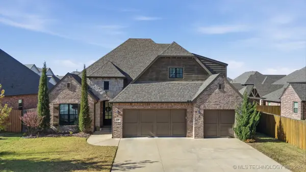 11206 S Redbud Street, Jenks, OK 74037