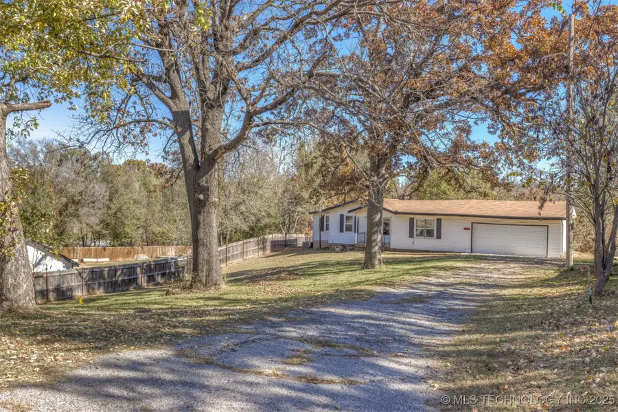 1043 N Valley Drive, Sand Springs, OK 74063 - Image #3