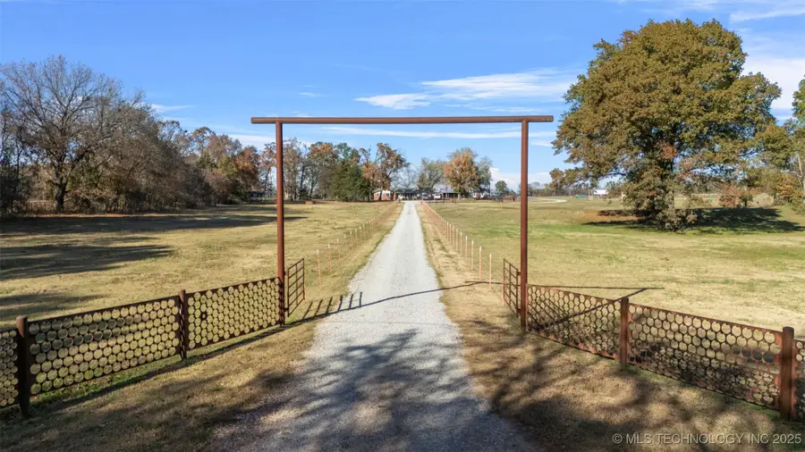 58300 E 140th Road, Miami, OK 74354 - Image #2