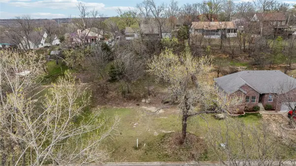 Oak Road, Catoosa, OK 74015