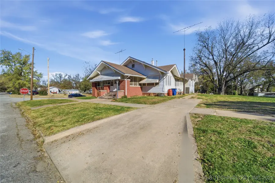 352 N Pine Street, Nowata, OK 74048 - Image #3