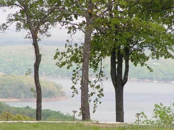 Kelsey Drive, Park Hill, OK 74451