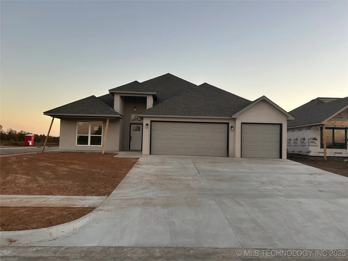 10328 E 132nd Street S, Bixby, OK 74008 - Image #1