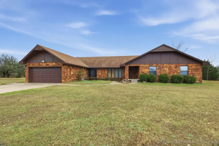35064 W 321st Street S, Bristow, OK 74010 - Image #2