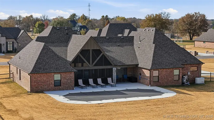 2547 Cross Creek Drive, Oologah, OK 74053 - Image #3