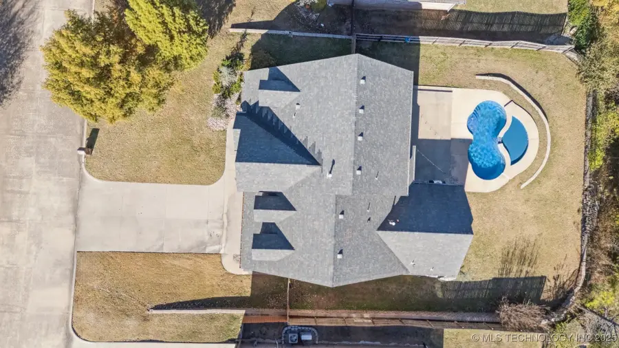 1108 Magnolia Drive, Ada, OK 74820 - Image #2