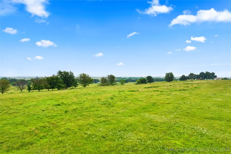 7 E 420 Road, Oologah, OK 74053 - #2