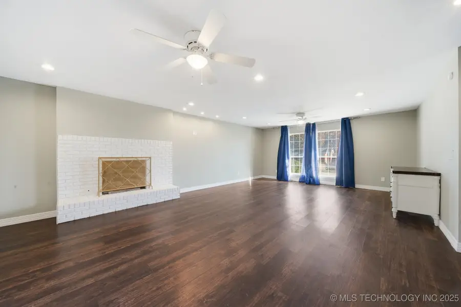 8818 S 72nd East Avenue, Tulsa, OK 74133 - Image #3