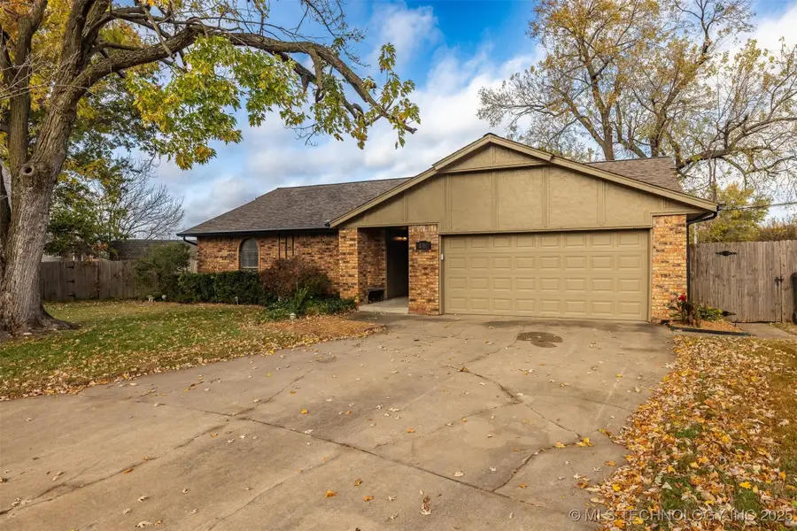 1916 W Indianola Street, Broken Arrow, OK 74012 - Image #2