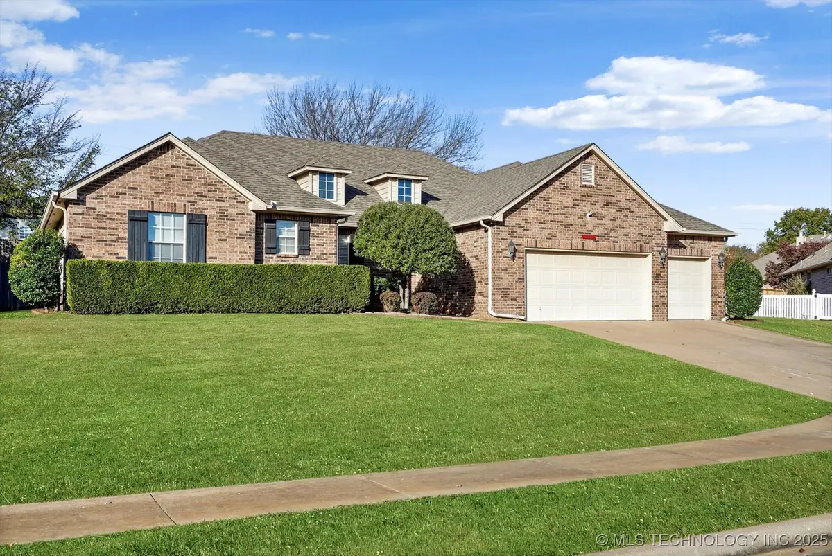 300 S 63rd Street, Broken Arrow, OK 74014 - Image #1