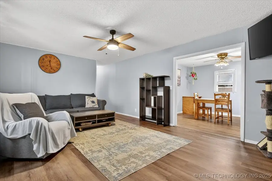 521 NE Elmhurst Avenue, Bartlesville, OK 74006 - Image #3