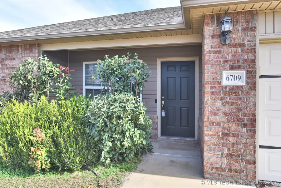 6709 N 128 East Avenue, Owasso, OK 74055 - Image #3