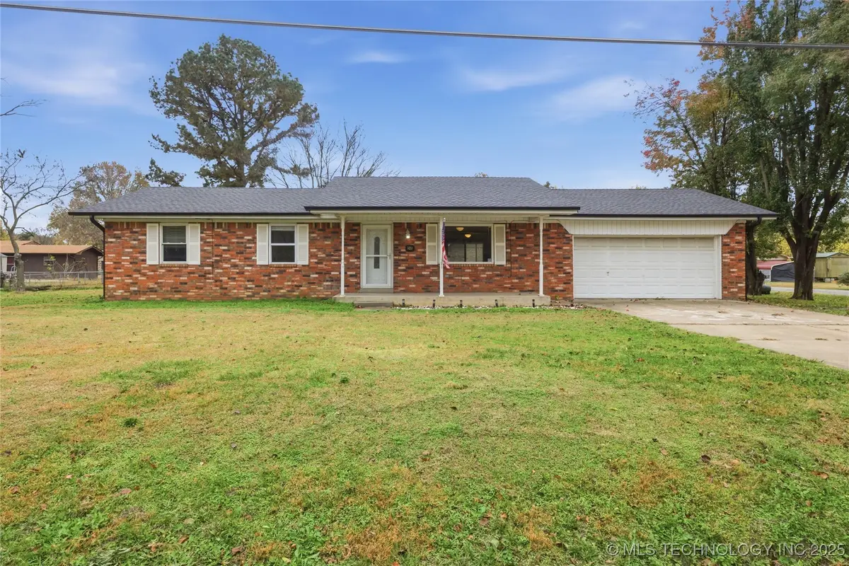 101 E Corporation Street, Henryetta, OK 74437 - Image #1