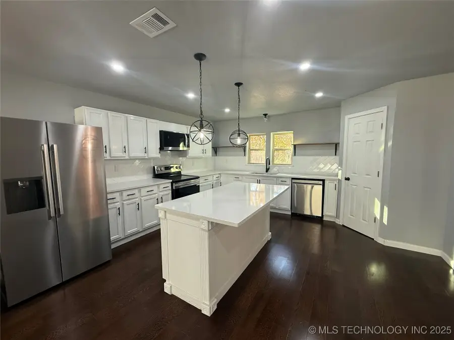 23289 Idlewild Lane, Fort Gibson, OK 74434 - Image #3