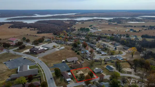 192 Greenbriar Circle, Mannford, OK 74044