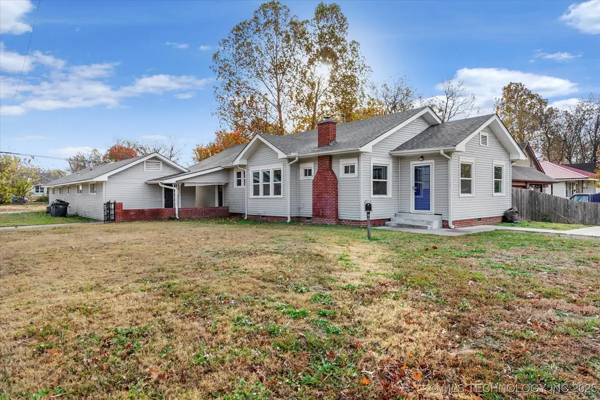 701 S Independence Street, Sapulpa, OK 74066 - Image #1