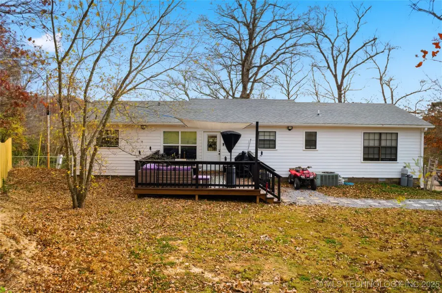 474677 E 611, Watts, OK 74964 - Image #2