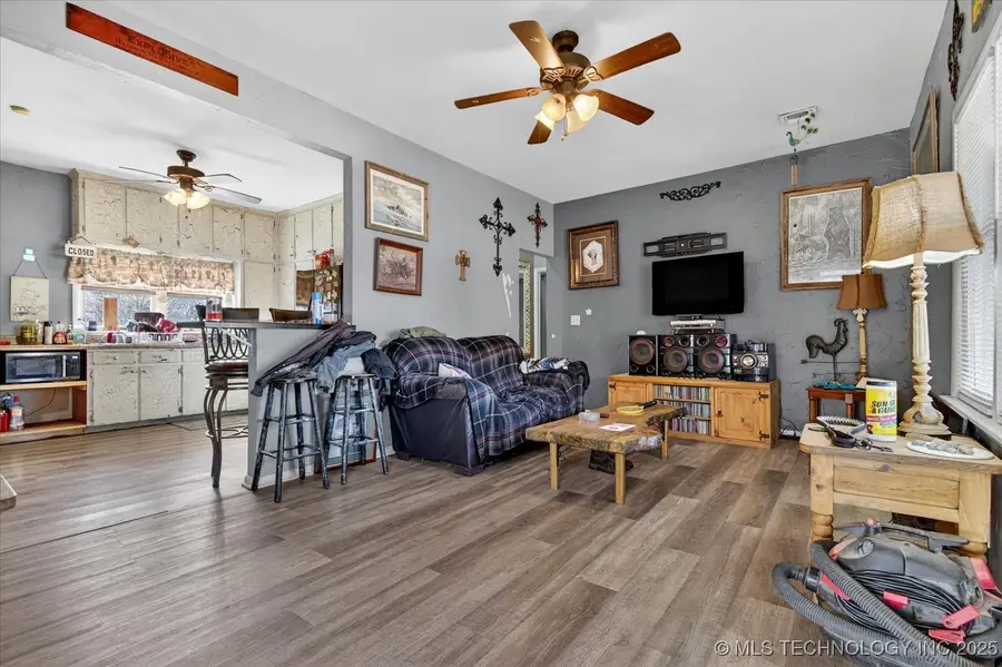 398300 W 450 Road, Copan, OK 74022 - Image #3