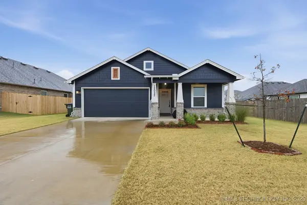 12022 E 106th Place, Owasso, OK 74055