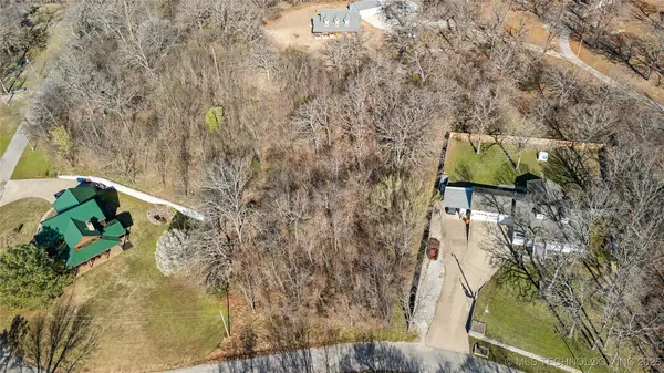 2 Maplebrook Lane, Langley, OK 74350