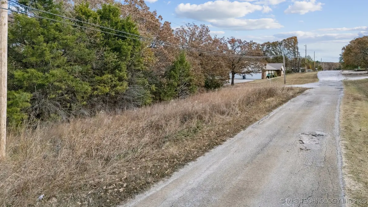 4240 W Lakeshore Run, Cleveland, OK 74020 - Image #1