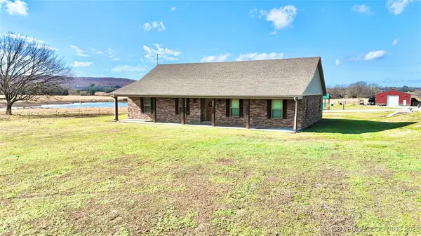 3693 State Hwy 71 Highway, Quinton, OK 74561